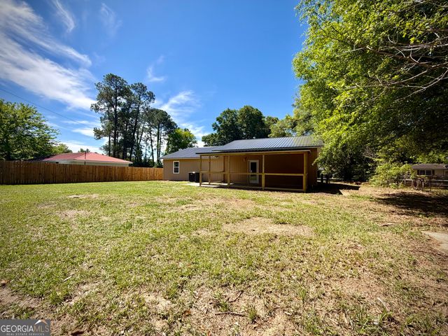 118 Pinecone Drive, East Dublin, GA 31027