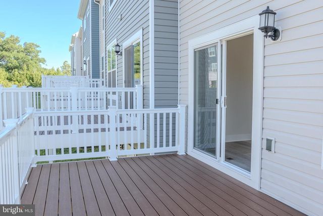 1807 SMITH ISLAND RD, Windsor Mill, MD 21244
