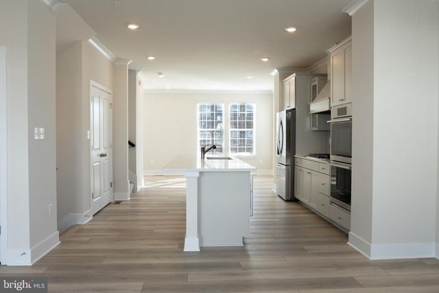 1807 SMITH ISLAND RD, Windsor Mill, MD 21244