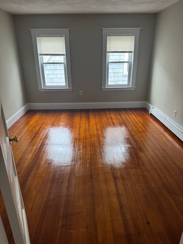 7 Lowden Ave 3, Somerville, MA 02144