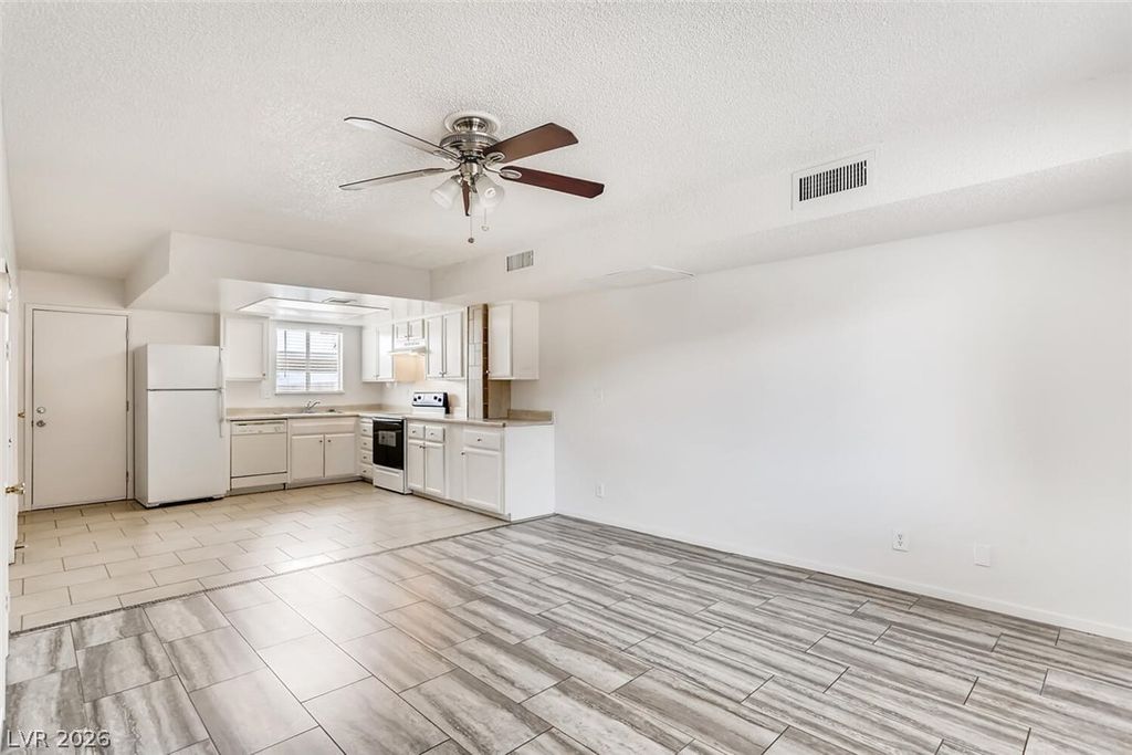 6227 Washington Avenue, Las Vegas, NV 89107