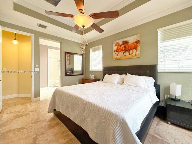 8934 SW 206th St, Cutler Bay, FL 33189