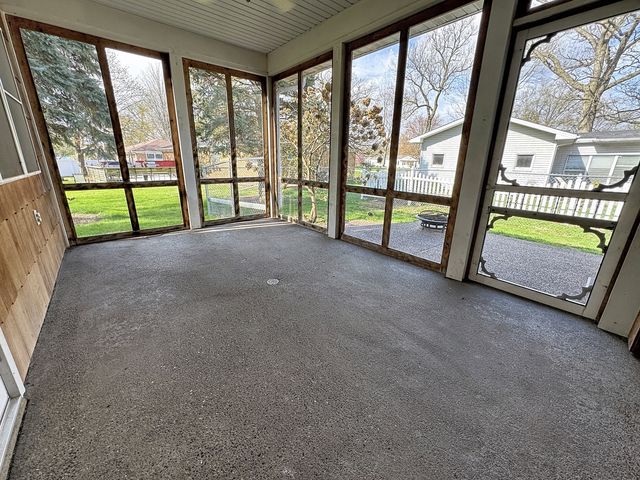 1312 32nd Avenue Court, East Moline, IL 61244