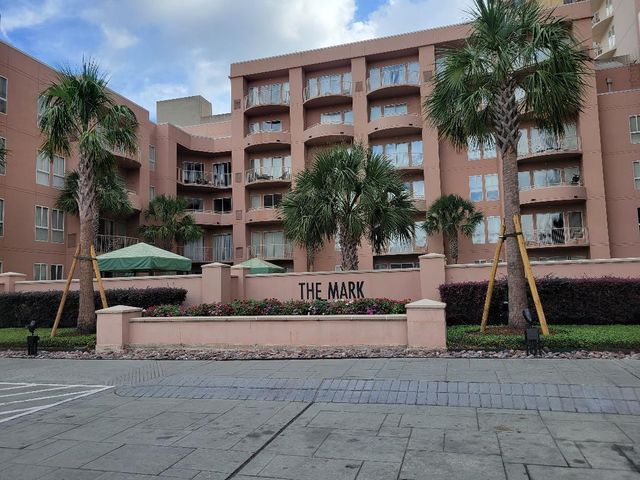 3505 Sage Road 211, Houston, TX 77056