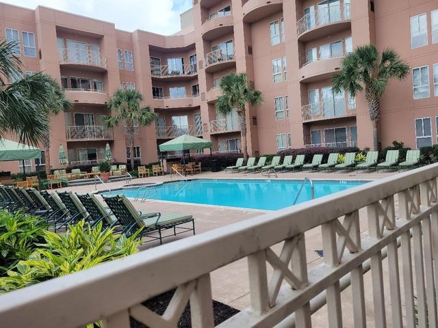 3505 Sage Road 211, Houston, TX 77056