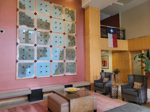 3505 Sage Road 211, Houston, TX 77056