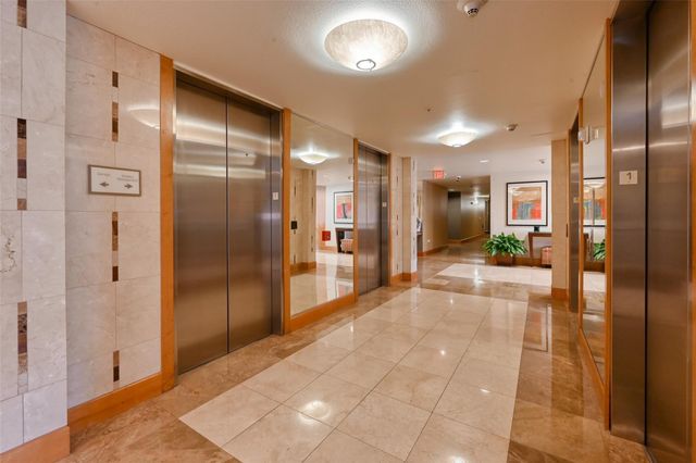 3505 Sage Road 211, Houston, TX 77056