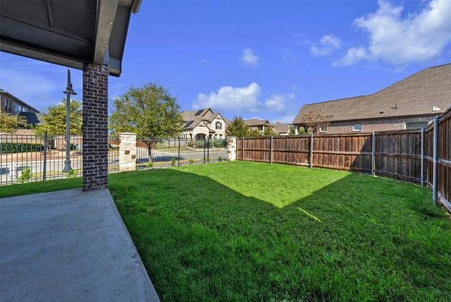 1401 Birds Fort Trail, Arlington, TX 76005