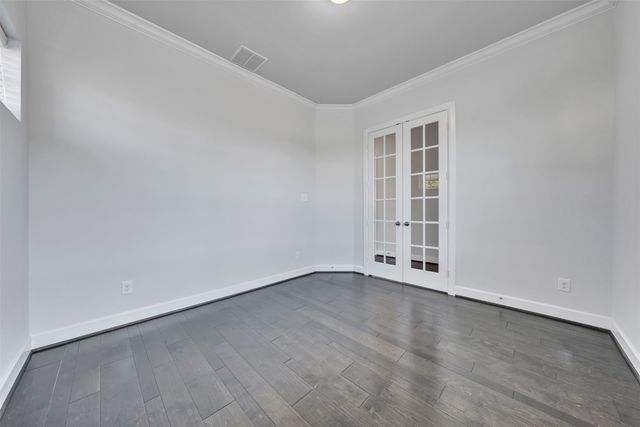 1401 Birds Fort Trail, Arlington, TX 76005