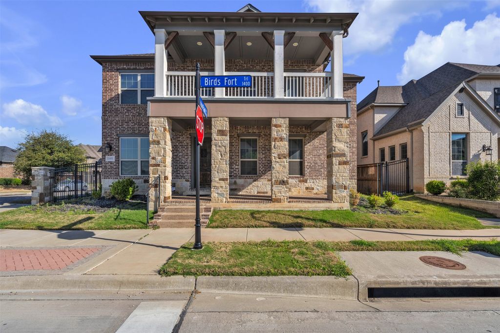 1401 Birds Fort Trail, Arlington, TX 76005