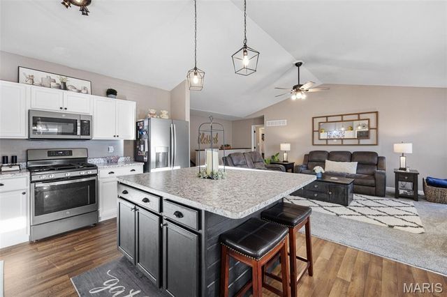 521 Pine Circle Court, Imperial, MO 63052