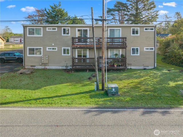 1208 34th Street, Seaview, WA 98644