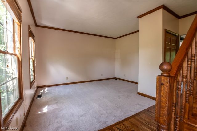 1807 Smith Kramer Street NE, Hartville, OH 44632