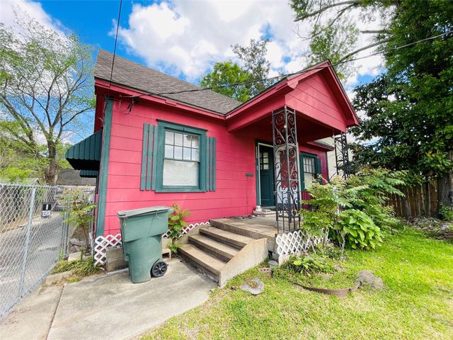 1460 Prairie Street, Beaumont, TX 77701