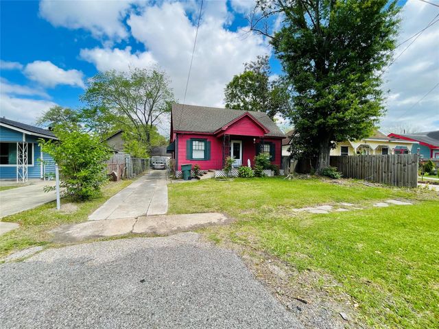 1460 Prairie Street, Beaumont, TX 77701