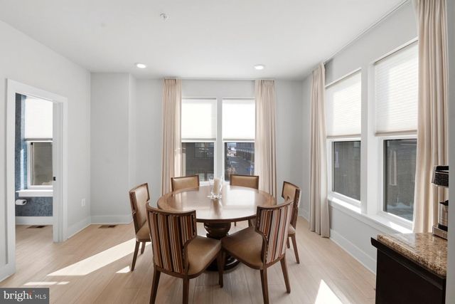 100 GLASS LN, Baltimore, MD 21230