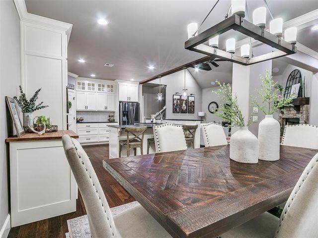 3932 Hutton Way, Edmond, OK 73034