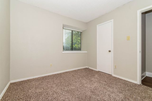 1007 CREIGHTON Court, Mesquite, TX 75150