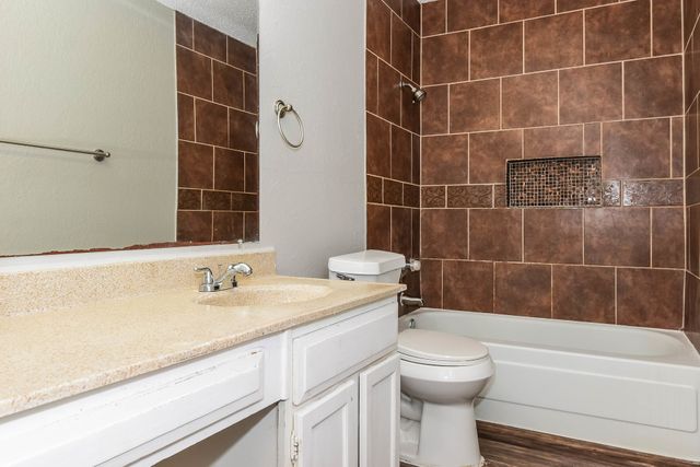 1007 CREIGHTON Court, Mesquite, TX 75150