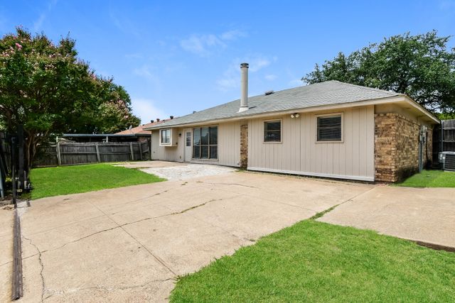 1007 CREIGHTON Court, Mesquite, TX 75150
