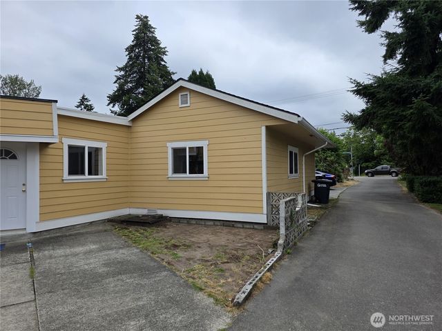 3540 S 200th Street, Seatac, WA 98198