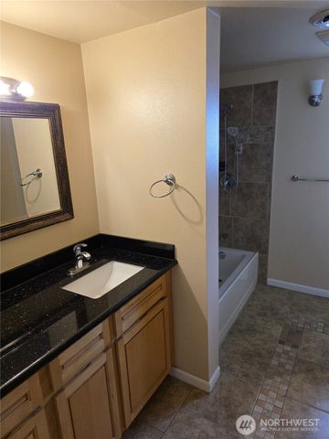 3540 S 200th Street, Seatac, WA 98198