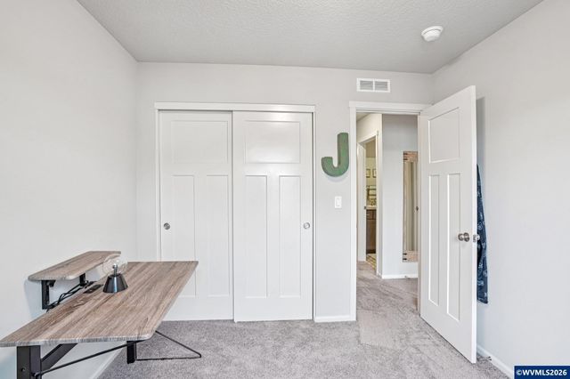 1933 NW Kent St St, Mcminnville, OR 97128