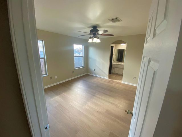 1609 Apian Way, Edmond, OK 73003