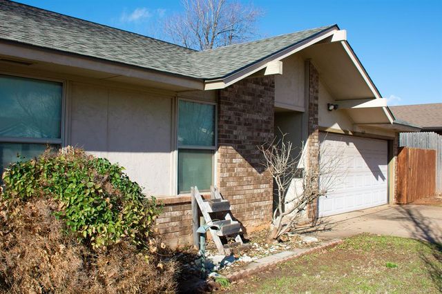 1609 Apian Way, Edmond, OK 73003