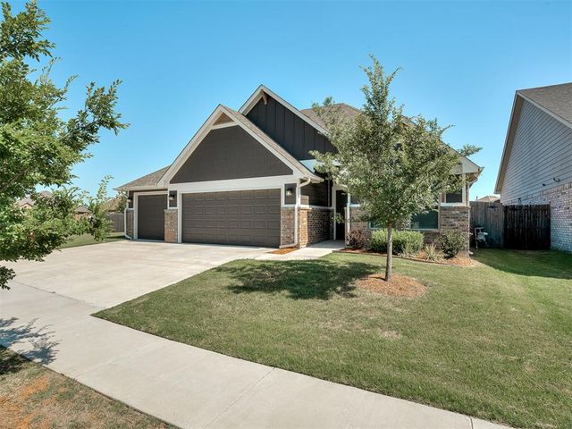 2309 Pueblos Road, Edmond, OK 73012