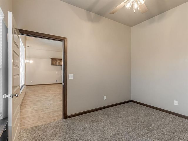 2309 Pueblos Road, Edmond, OK 73012