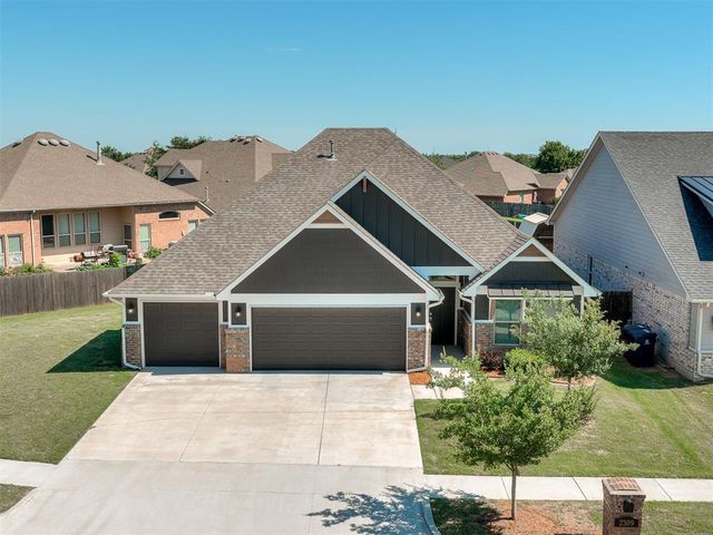 2309 Pueblos Road, Edmond, OK 73012