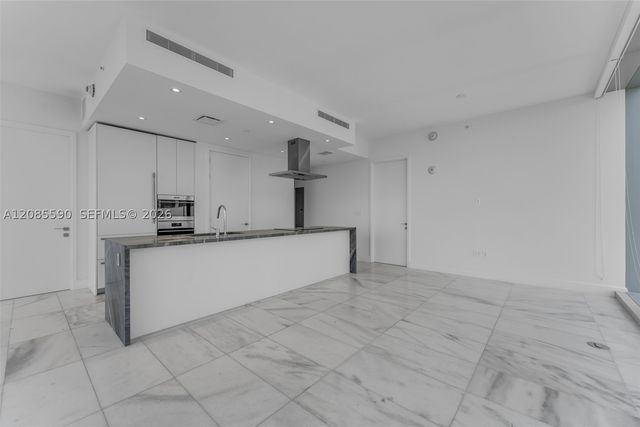 700 NE 26th Ter 2905, Miami, FL 33137