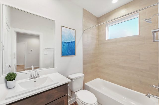 1013 Erin Street S, Houston, TX 77009
