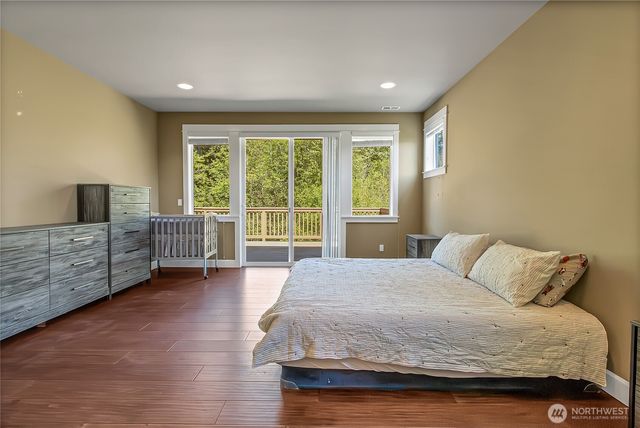 9440 Piperhill Drive SE, Olympia, WA 98513