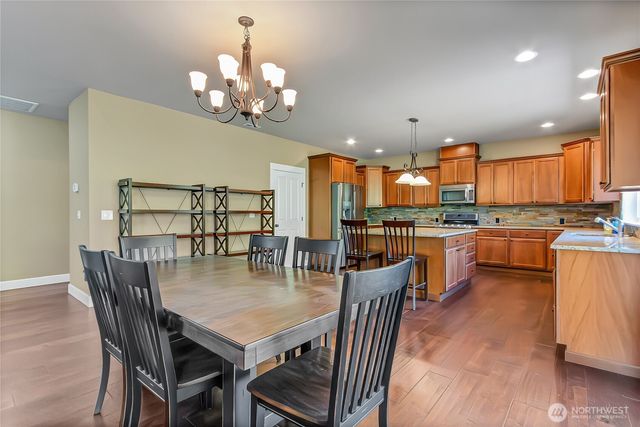 9440 Piperhill Drive SE, Olympia, WA 98513