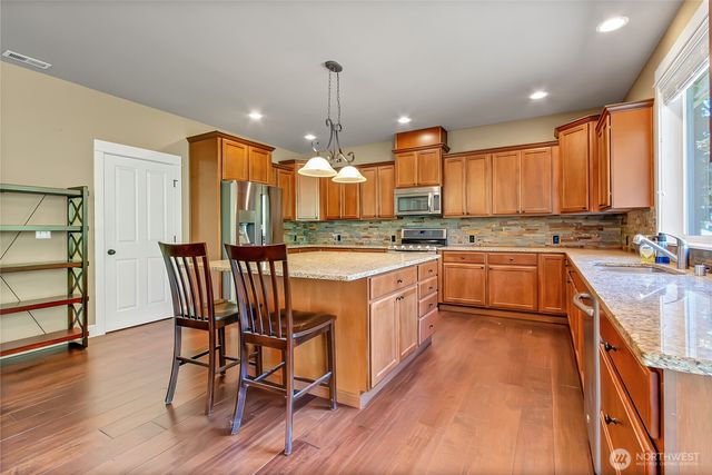 9440 Piperhill Drive SE, Olympia, WA 98513