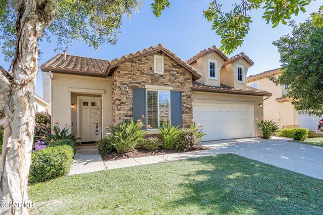 2024 Las Estrellas Court, Camarillo, CA 93012