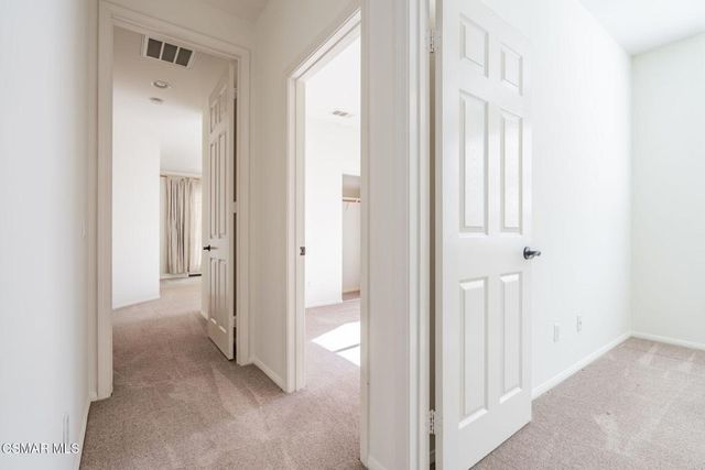 2024 Las Estrellas Court, Camarillo, CA 93012