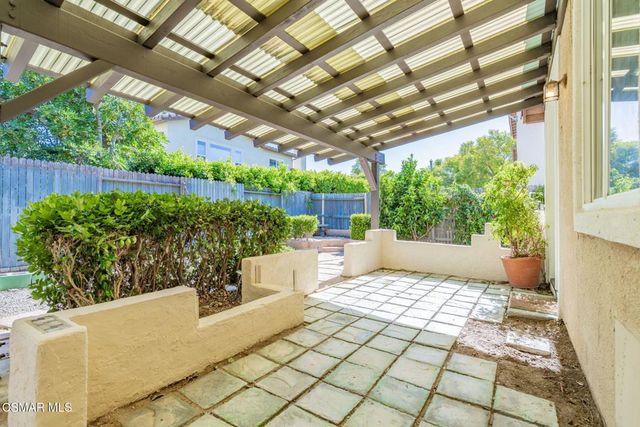 2024 Las Estrellas Court, Camarillo, CA 93012