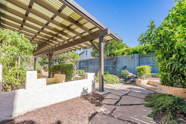 2024 Las Estrellas Court, Camarillo, CA 93012