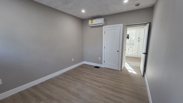 62 Wolcott 2, Malden, MA 02148