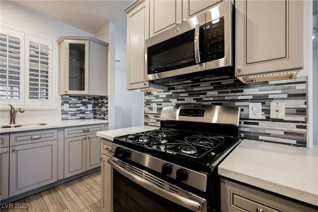 2050 West Warm Springs Road 1421, Henderson, NV 89014