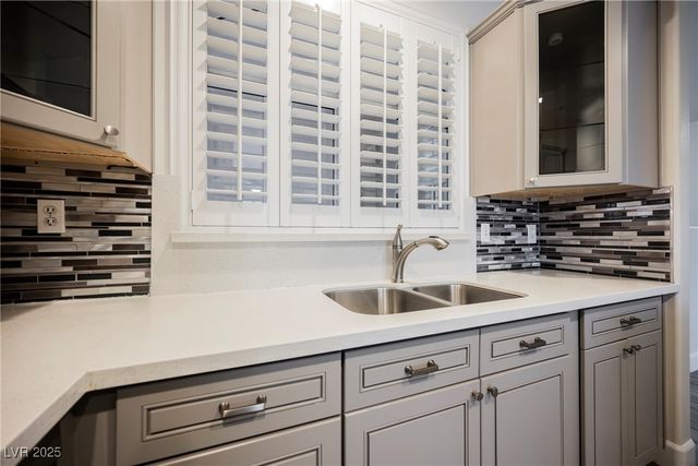 2050 West Warm Springs Road 1421, Henderson, NV 89014