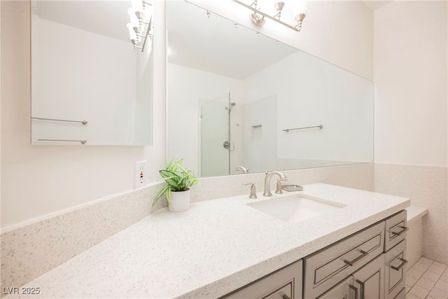 2050 West Warm Springs Road 1421, Henderson, NV 89014