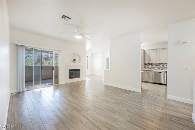 2050 West Warm Springs Road 1421, Henderson, NV 89014