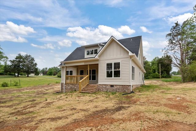 9046 Carolyn Way, Bon Aqua, TN 37025