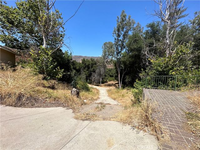 30100 Mulholland, Agoura, CA 91301