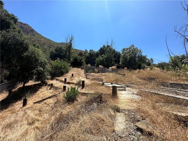 30100 Mulholland, Agoura, CA 91301