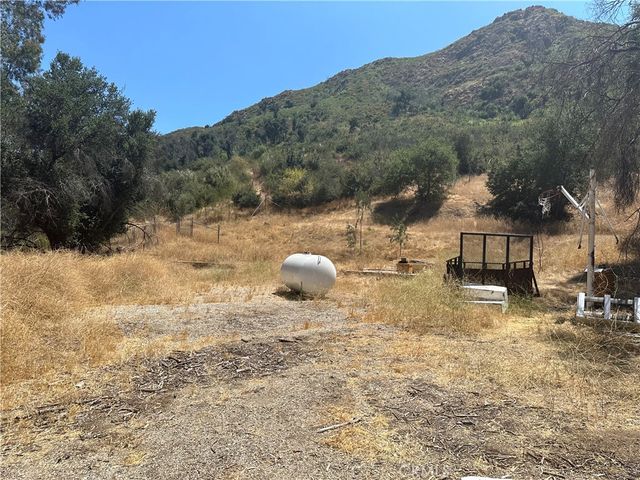 30100 Mulholland, Agoura, CA 91301
